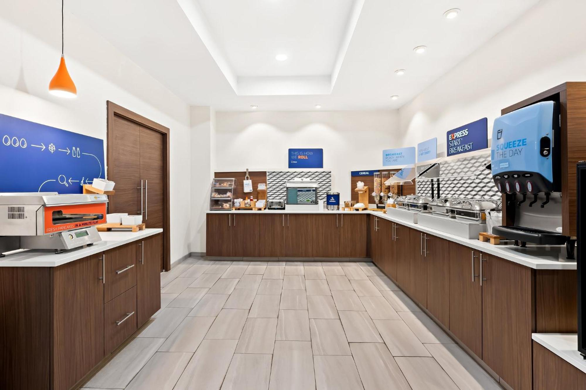 Holiday Inn Express & Suites Perry By Ihg Bagian luar foto