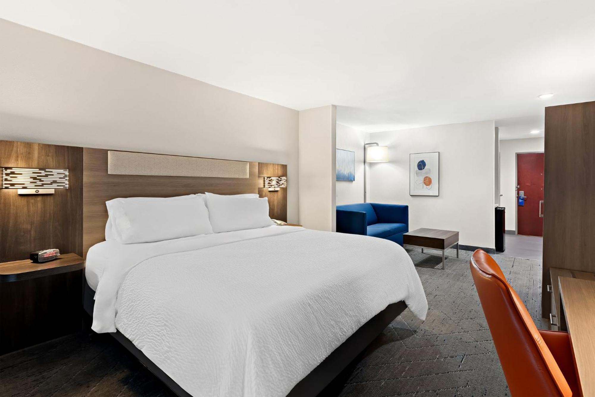 Holiday Inn Express & Suites Perry By Ihg Bagian luar foto