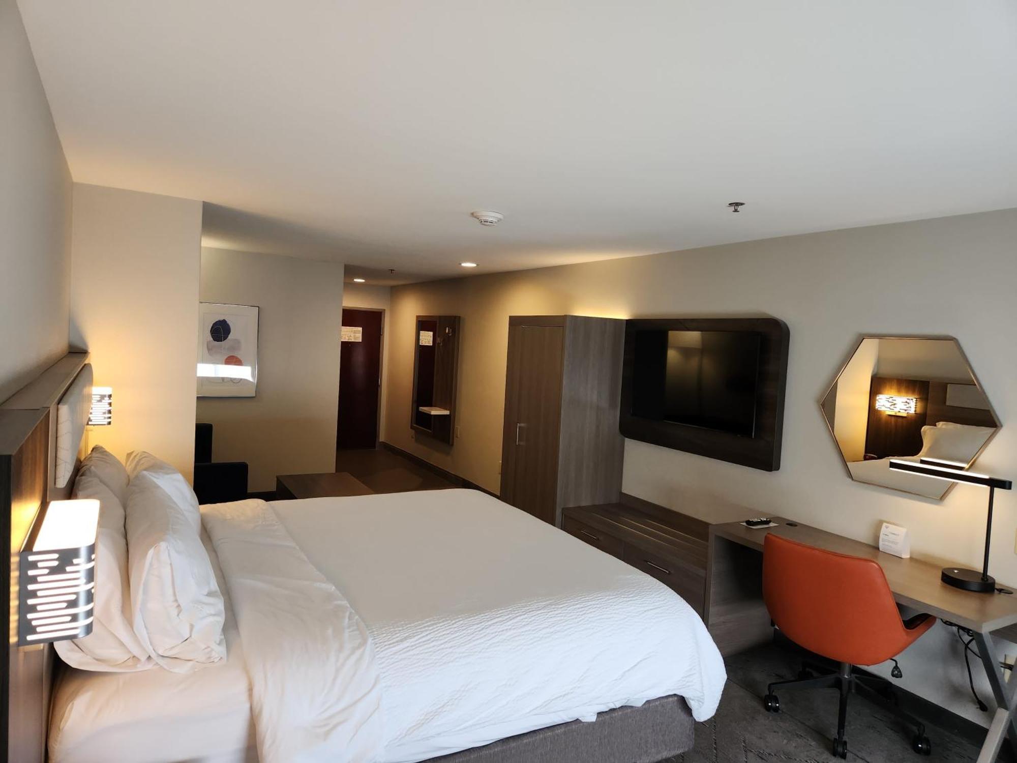 Holiday Inn Express & Suites Perry By Ihg Bagian luar foto