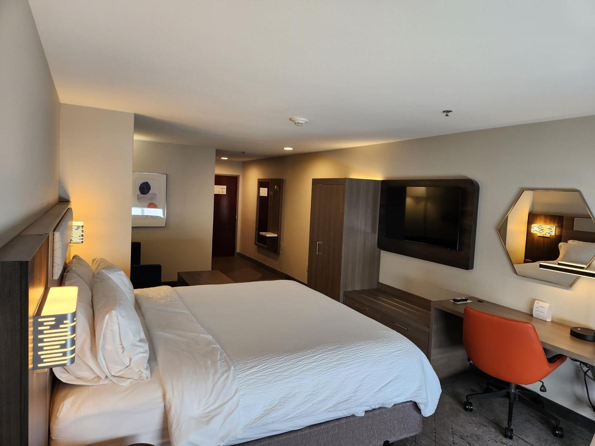Holiday Inn Express & Suites Perry By Ihg Bagian luar foto